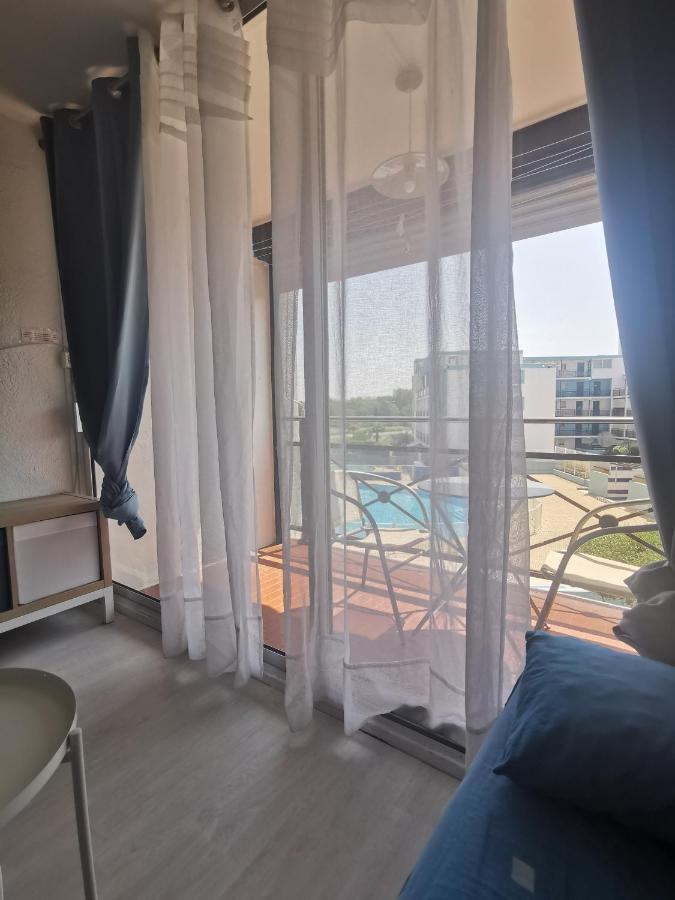 Studio Meuble 4 A 6 Couchages Residence Le Lagon Bleu Le Grau Du Roi エクステリア 写真